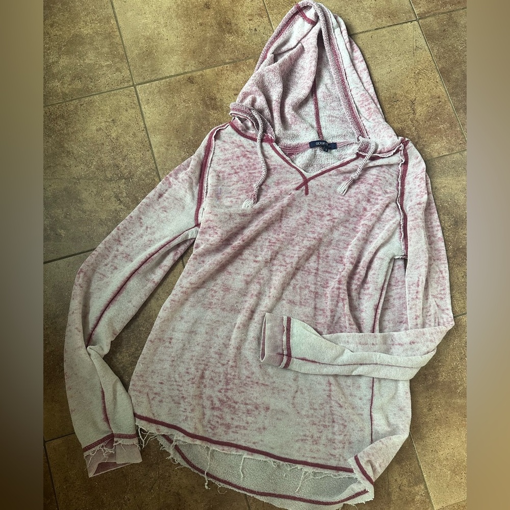 Burnout hoodie maroon hooded sweatshirt front pocket medium Ocean Drive